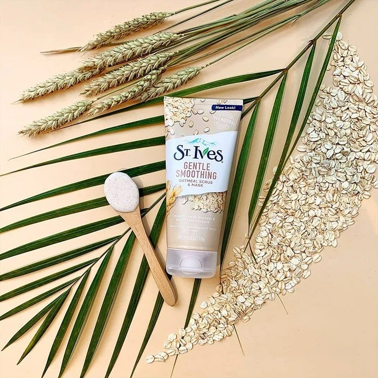 St Ives Gentle Smoothing Oatmeal Scrub & Mask 150ML