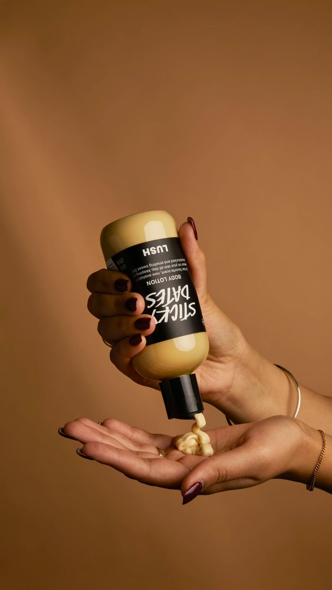 Lush Sticky Dates Body Lotion 250G