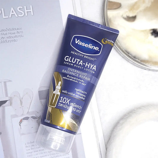 Vaseline Gluta-Hya Overnight Radiance, Serum-In-Lotion, Boosted With Amino Peptide 200ml